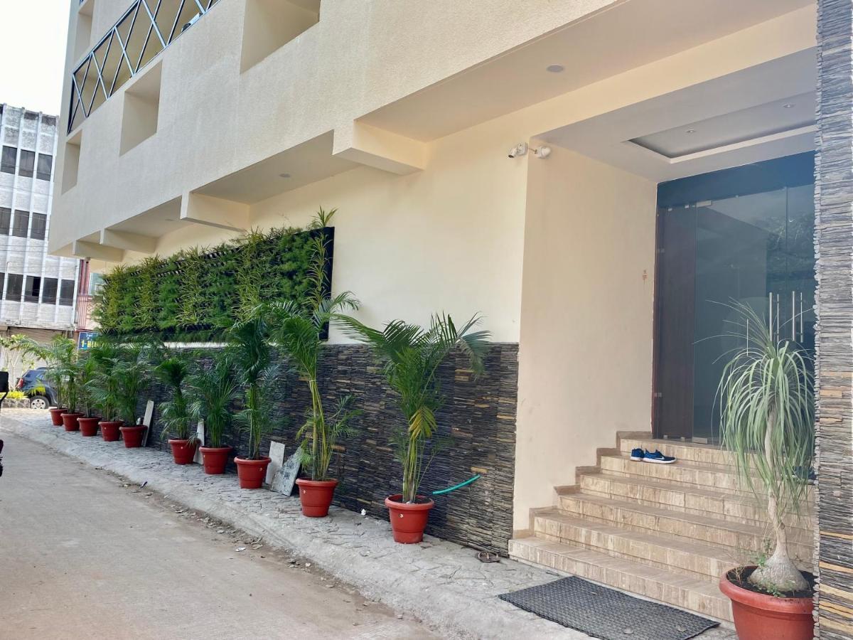 Hotel Vrindavan Palace Indore Exterior foto