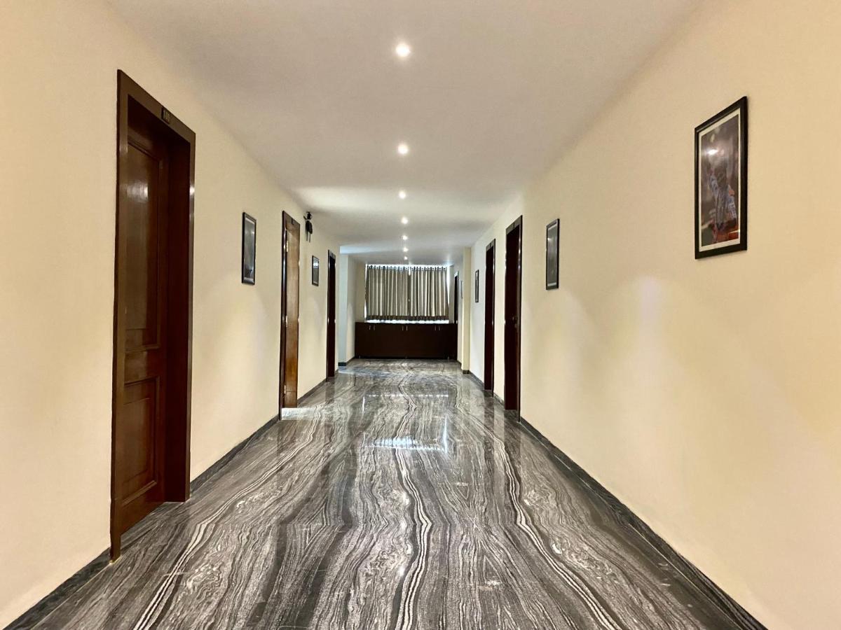 Hotel Vrindavan Palace Indore Exterior foto