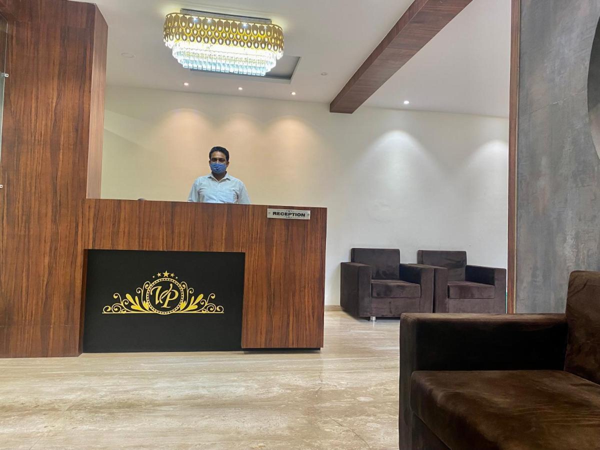 Hotel Vrindavan Palace Indore Exterior foto